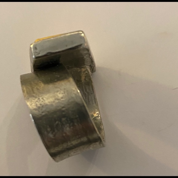 SALE 🔴 Sterling Silver Ring - Picture 5 of 7